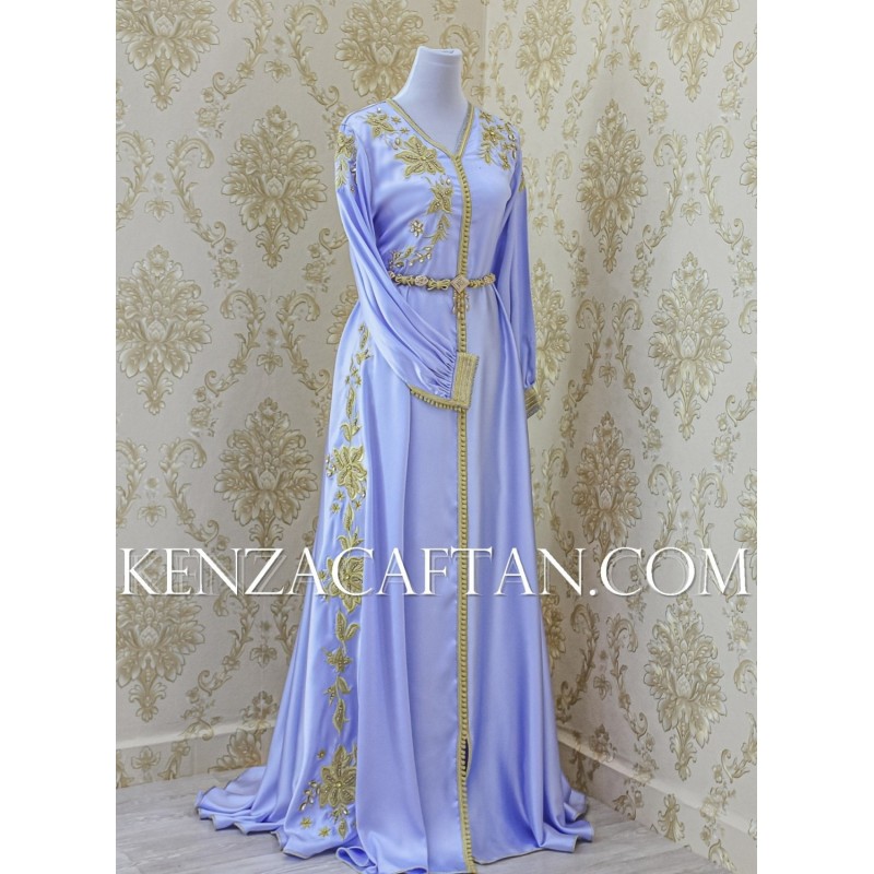 Caftan Sophia - Caftan bleu pastel en satin de soie sur mesure by KENZA