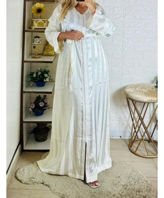 robe orientale moderne blanche Sur Mesure by KenzaCaftan